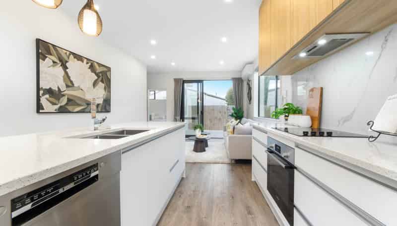 96A Botany Road, Botany Downs