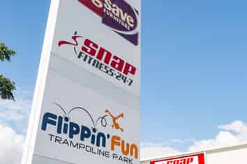 Retail for Lease – Strategic Westgate Location