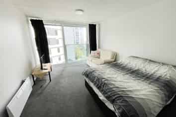 5E/3 Whitaker Place, Grafton