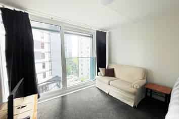 5E/3 Whitaker Place, Grafton