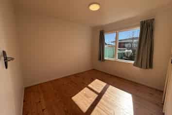 3/32 Cobham Crescent, Stoke