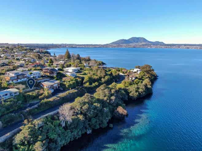 828 Wily Terrace, Acacia Bay