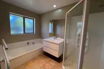 7 Jacobsens Place, Lincoln
