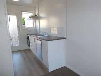 4/93 Springfield Road , Saint Albans