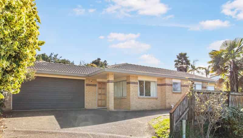 7 Rosebay Rise, Henderson