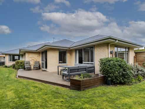 37A Douglas Road, Amberley