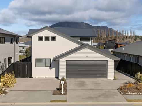37 Peterley Road, Lower Shotover