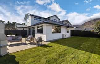 37 Peterley Road, Lower Shotover