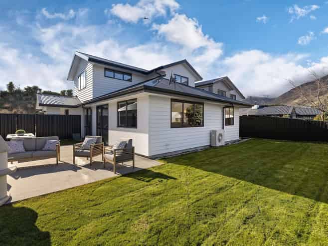 37 Peterley Road, Lower Shotover