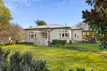 152 Main Street, Pahiatua