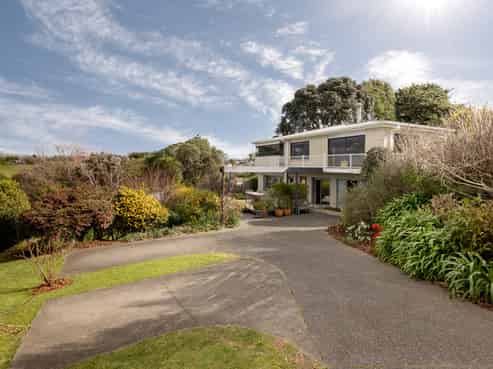 96 Omokoroa Road, Omokoroa