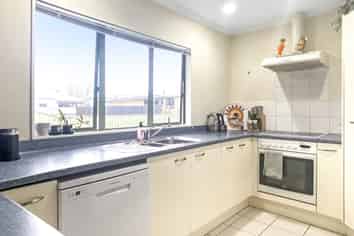 Hawkes Bay - Address withheld