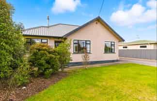 22 York Street, Levin