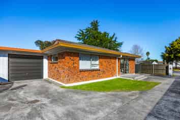 1/22 Beaumaris Way, Conifer Grove