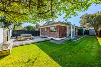 1/22 Beaumaris Way, Conifer Grove