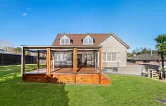 15 Victoria Avenue, Waiuku