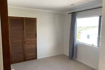 3 Coventry Way, Long Bay