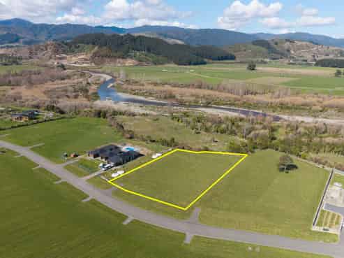 17 Riverside Drive, Ohau