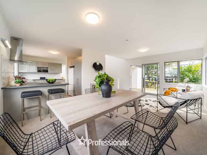 2 Stanhope Grove, Korokoro