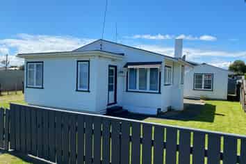 10 Cornfoot Street, Castlecliff