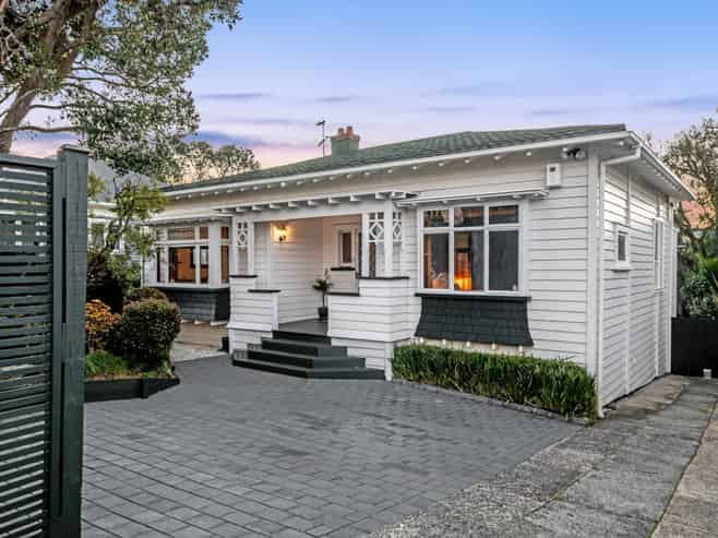 41 Harlston Road, Mount Albert