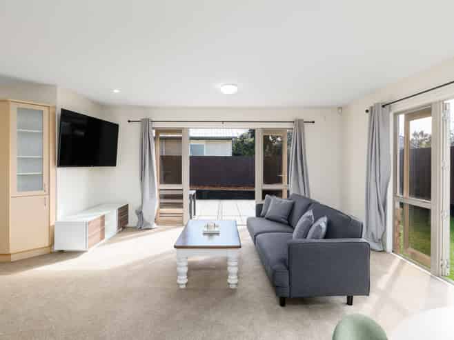 183 Estuary Road, South New Brighton