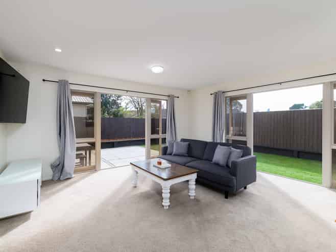 183 Estuary Road, South New Brighton