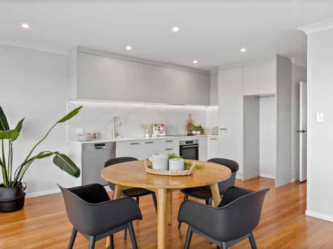 1/154 St Johns Road, Meadowbank