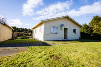 28 Butlers Road, HOKITIKA