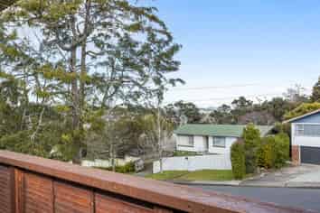 46 Easton Park Parade, Glenfield