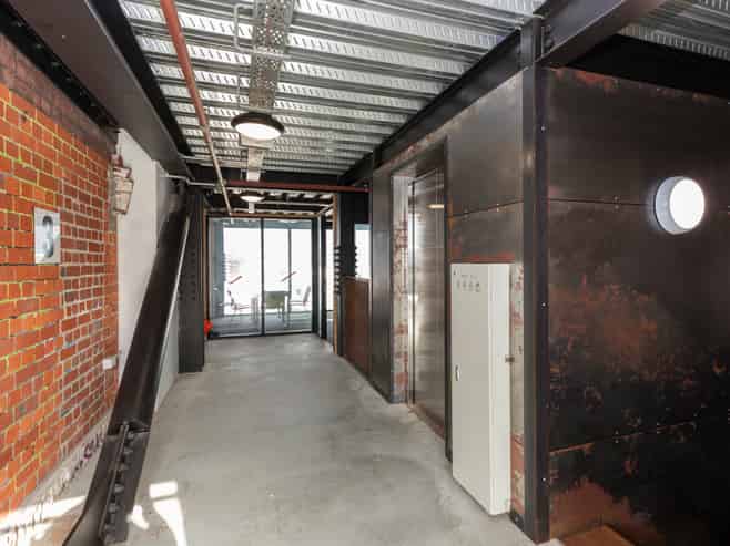 New York Style Loft Office – Addington