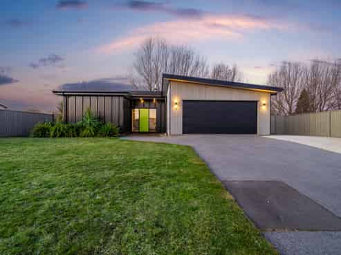 33 Plunket Street, Omakau