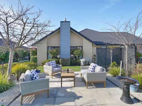 6 Claremont Crescent, Amberley