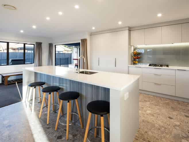 6 Santiago Place, Flagstaff