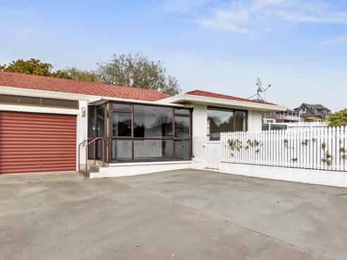 2/195 Morgans Road, Marchwiel