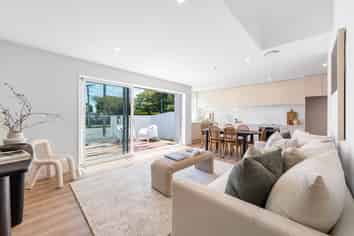 2/311 Barrington Street, Spreydon