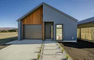 3 Booth Drive, Cromwell