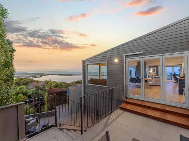 21 Muritai Terrace, Mount Pleasant