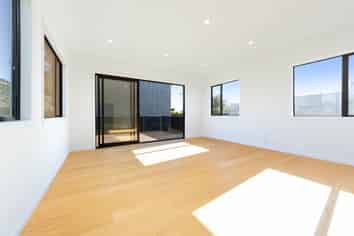 27B Larchwood Avenue, Westmere