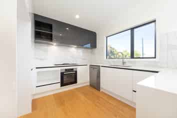 27B Larchwood Avenue, Westmere