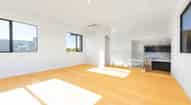 Open gallery