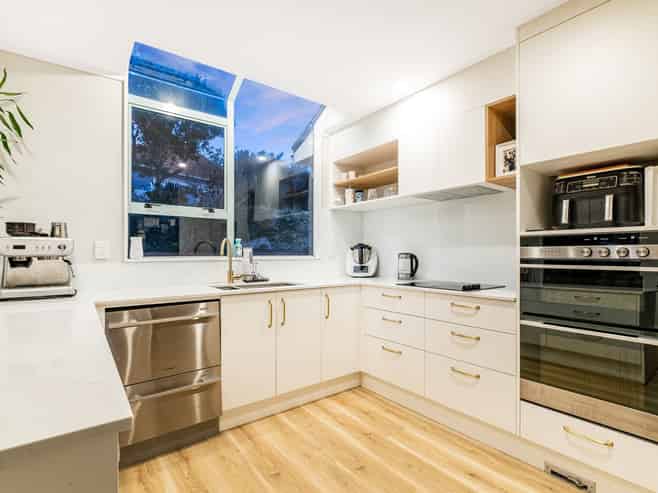 10 Portage Place, Whitby