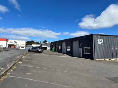 Well-located Greerton Industrial unit