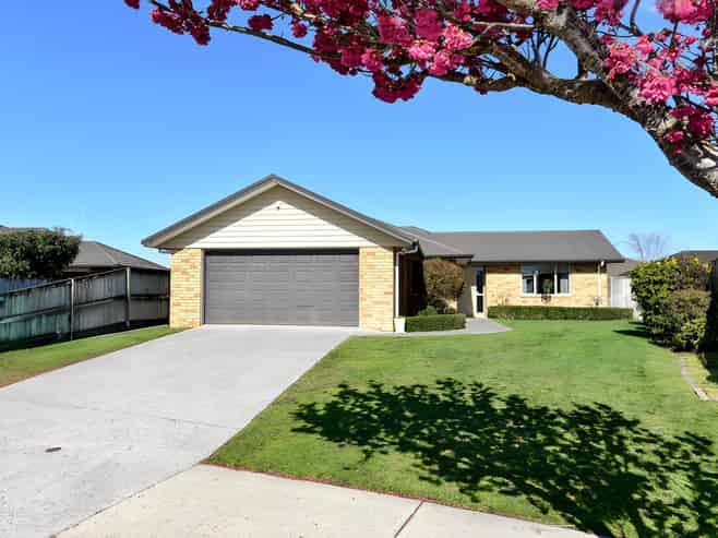 57 Aquila Crescent, Rototuna North