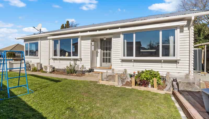 9 Piko Crescent, Riccarton