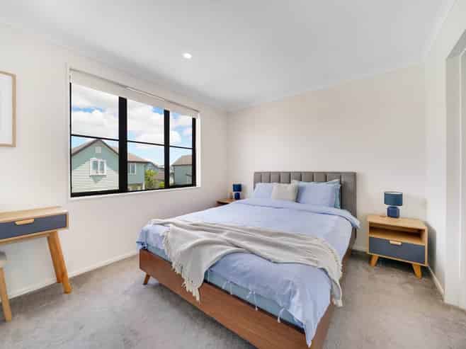 7 Saddleback Crescent, Papakura