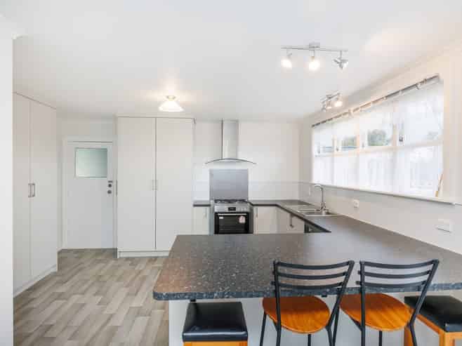 35 Wilson Crescent, Highbury