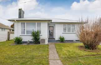 35 Wilson Crescent, Highbury