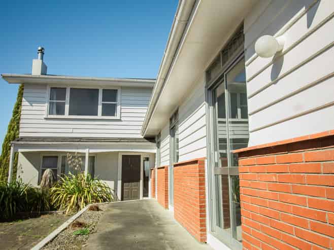 241 Vogel Street, Roslyn
