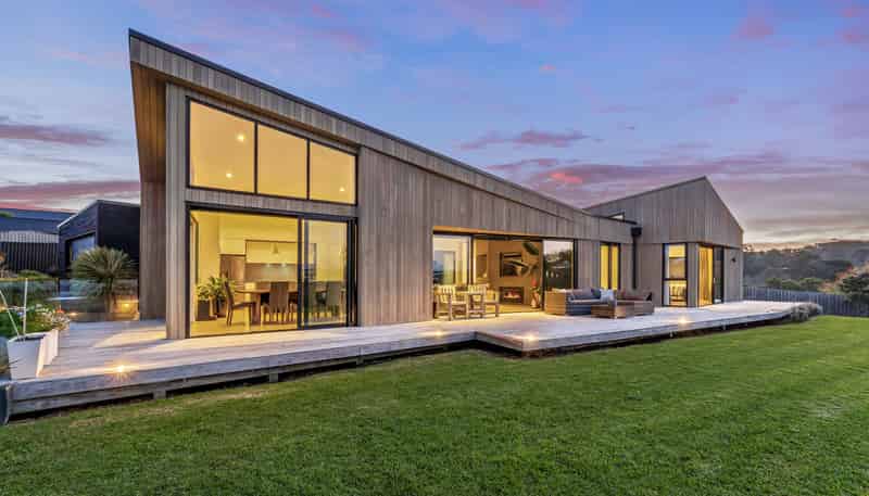 7 Laguna Place, Matakatia